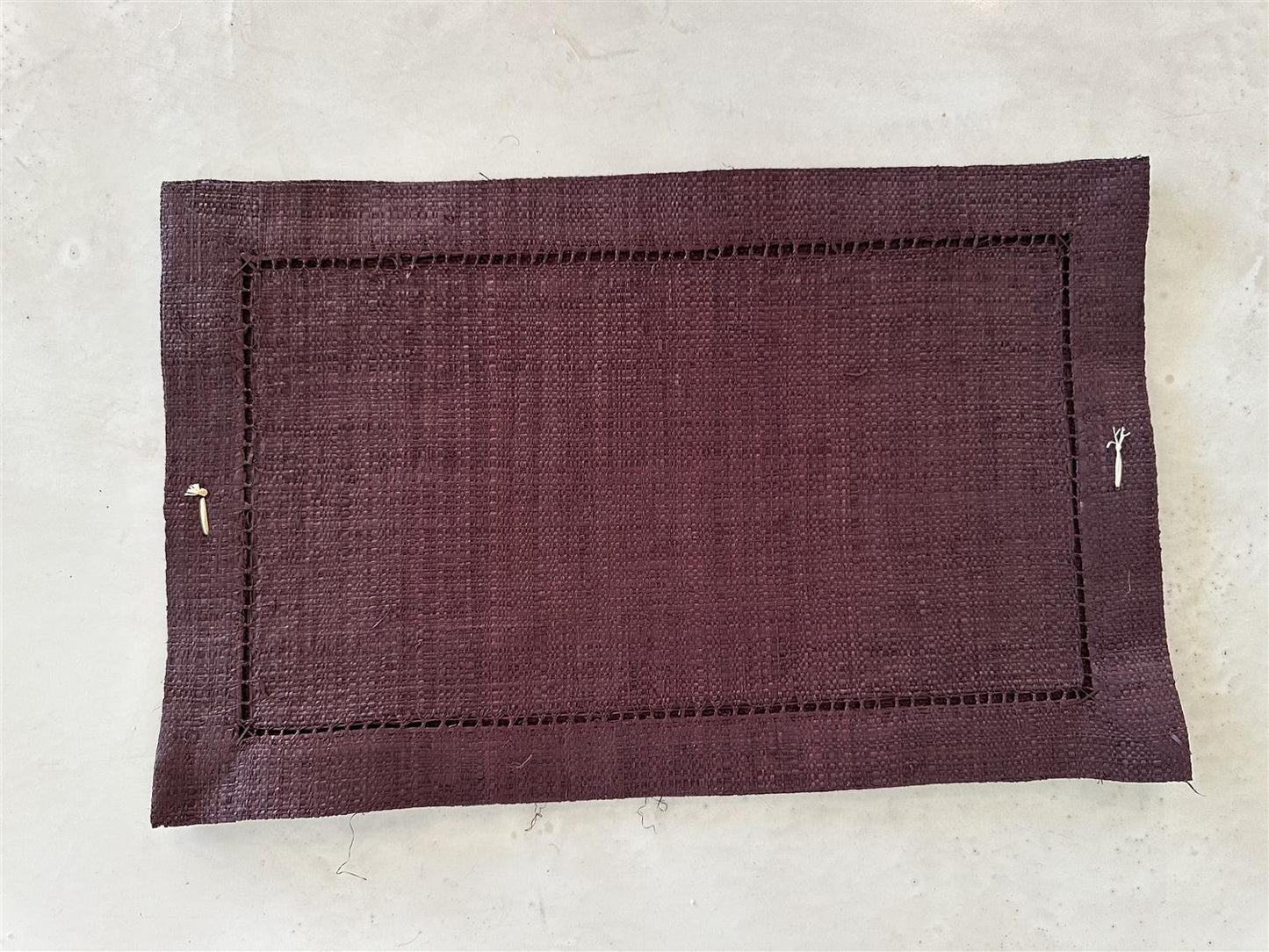 Spisebrikke 30 x 45 cm raffia sort 4 stk
