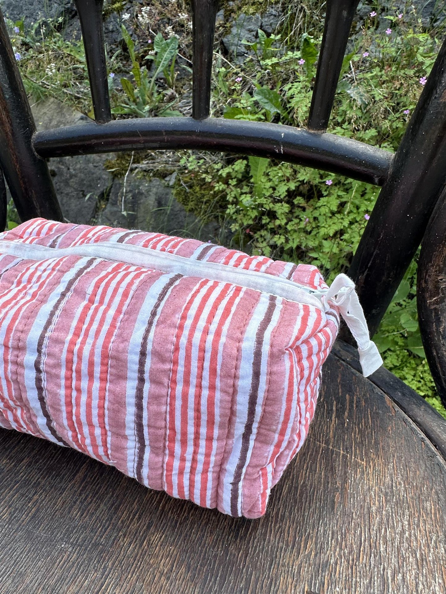 Sminkepung blokktrykket stripe reds