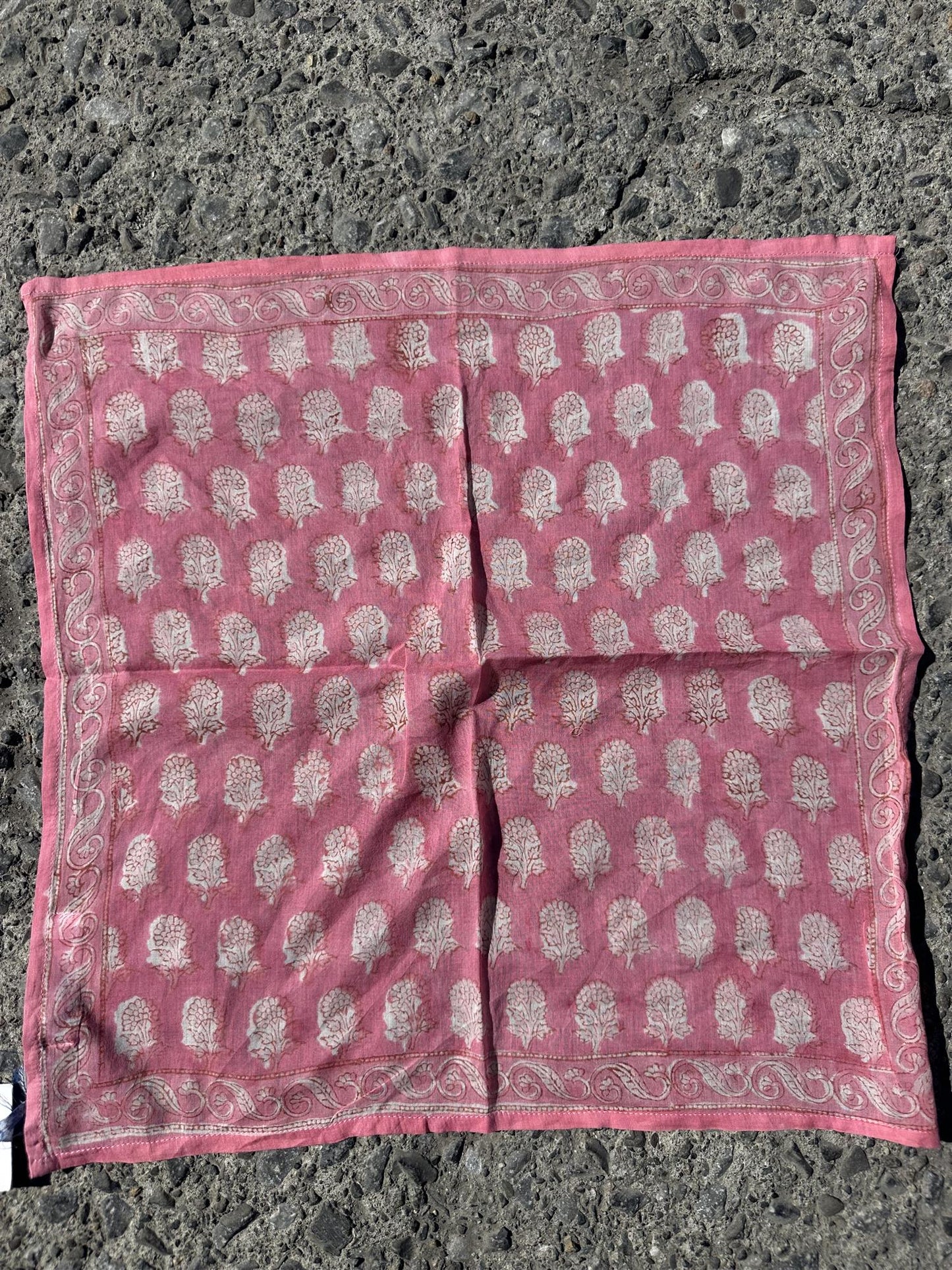 Arles lite skjerf rosy