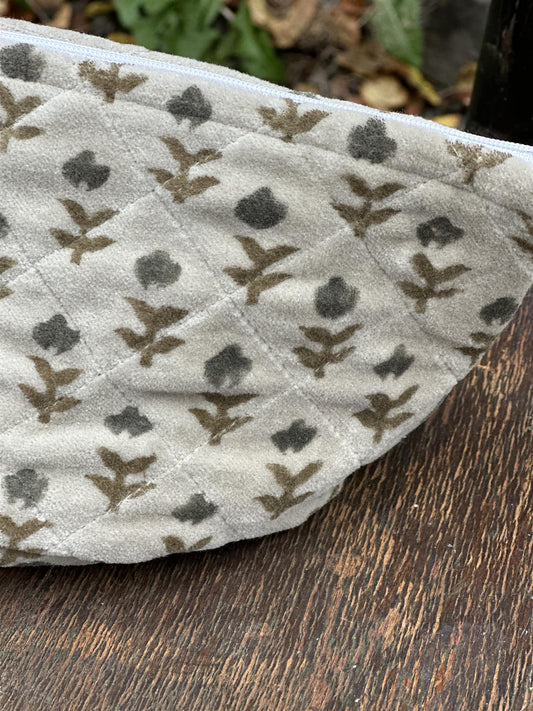 Sminkepung velur Fiori olivo