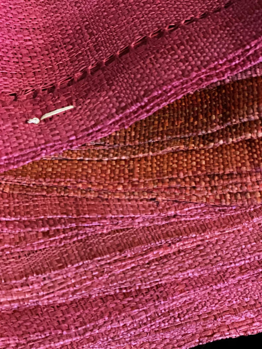 Spisebrikke 30 x 45 cm raffia red 4 stk