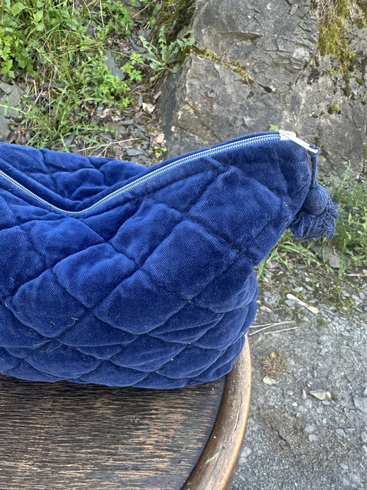 Toalettmappe velur navy NY
