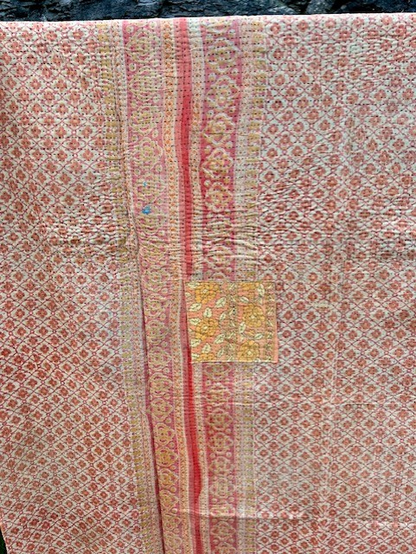 Teppe vintage kantha #105
