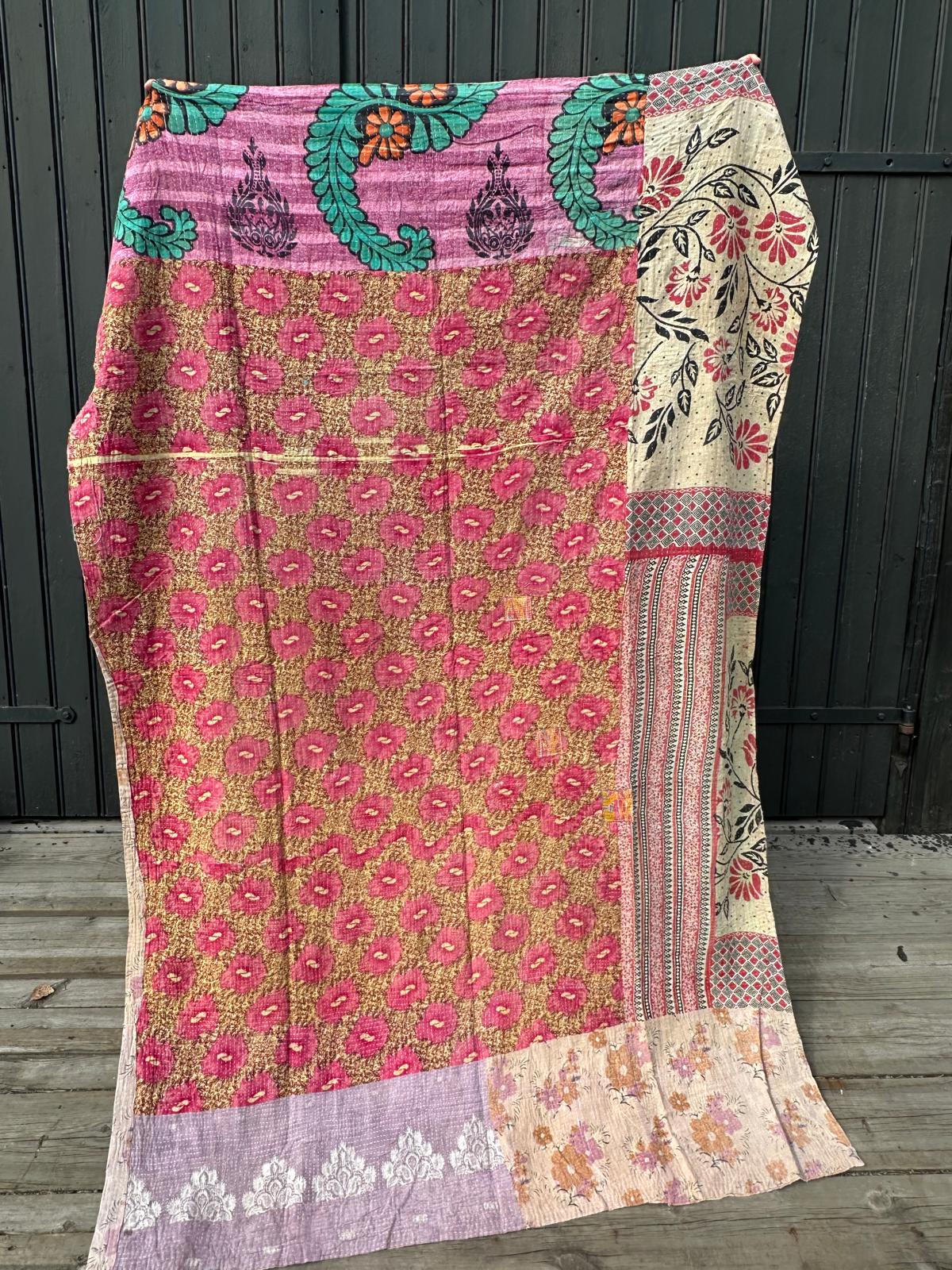 Teppe vintage kantha Nr 24