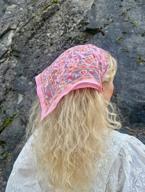 Ville Franche lite skjerf pink