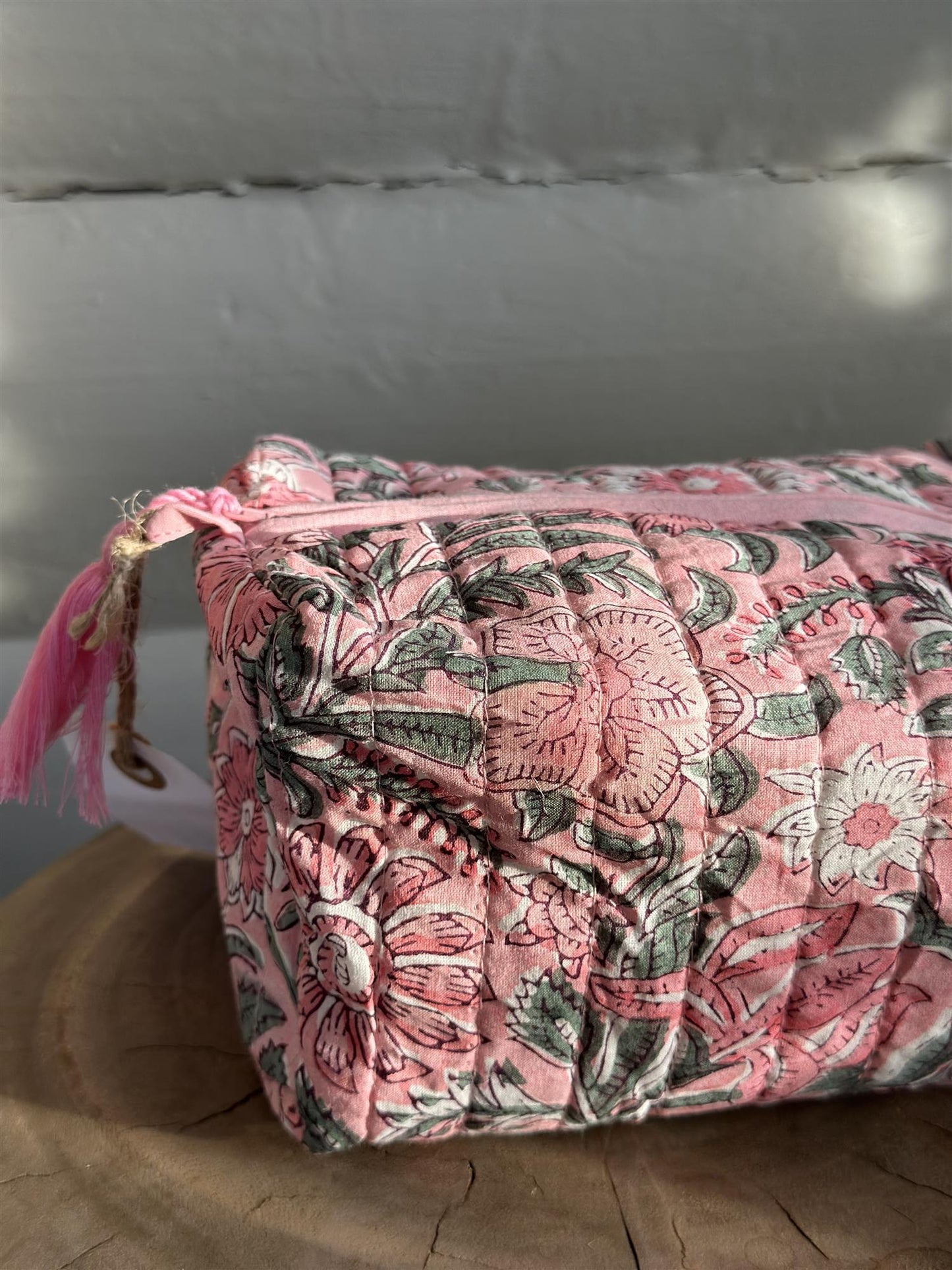 Toalettmappe blokktrykket pink flower
