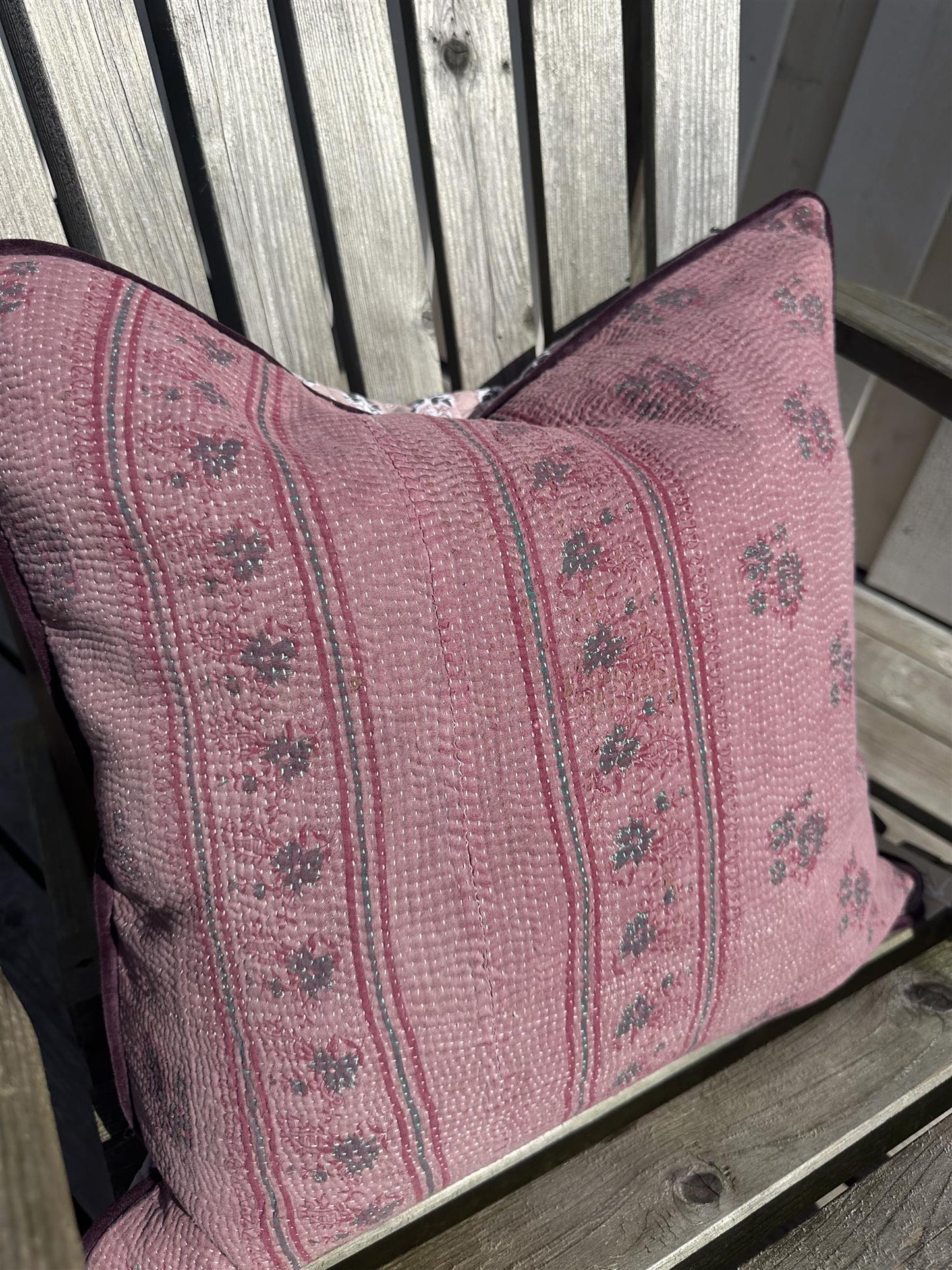 Putetrekk vintage kantha blokktrykket bakside 50x50 cm Nr 2