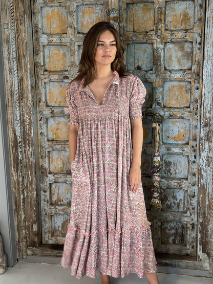 Nathalie lang kjole med lurex pink