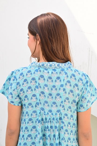 Menton kort kjole v-hals aqua