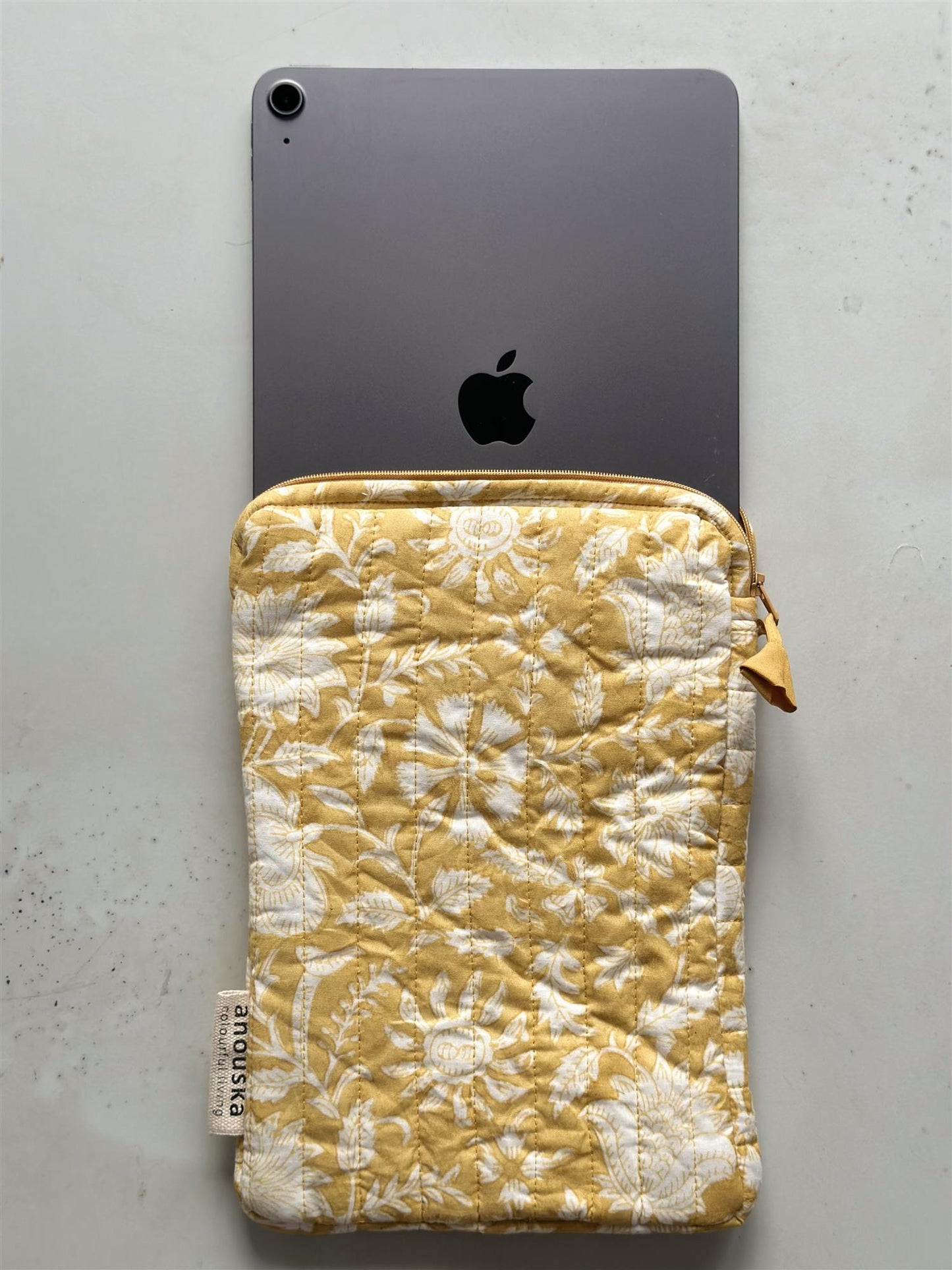 Ipad cover mustard blokkprint