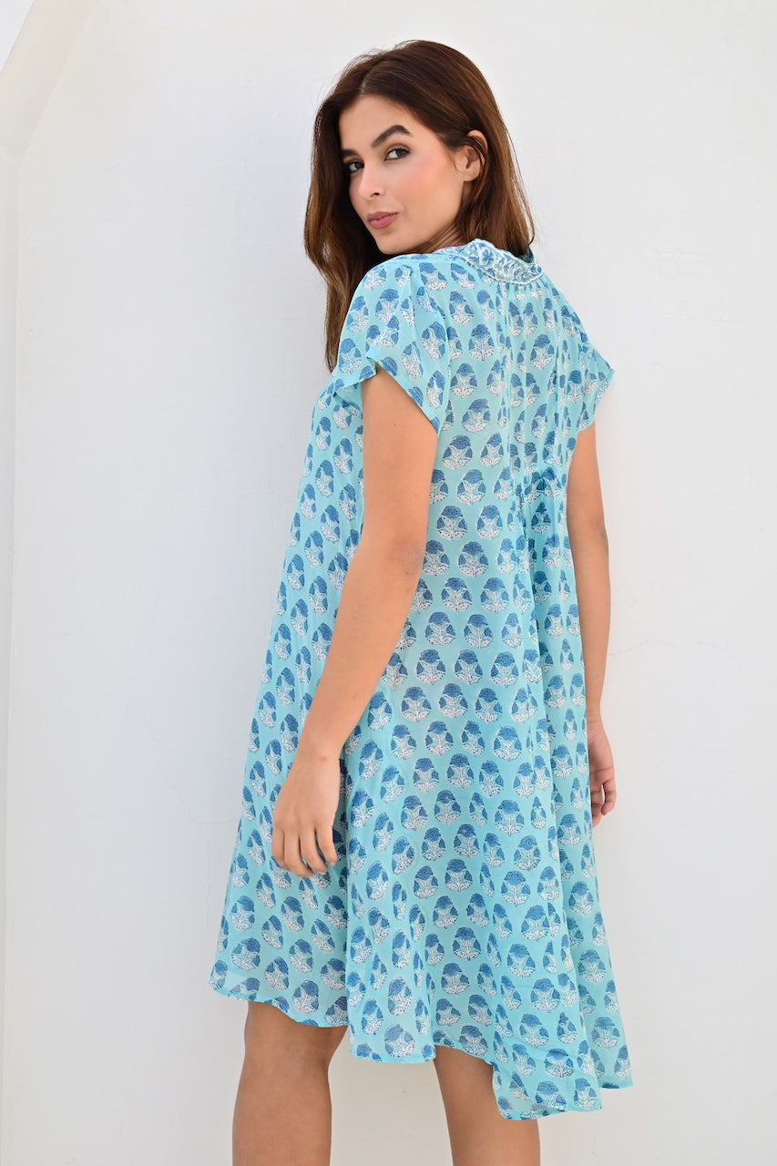 Menton kort kjole v-hals aqua