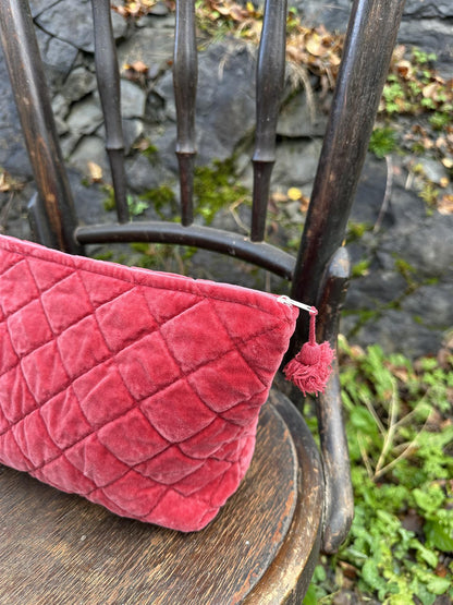 Toalettmappe velur Raddish red