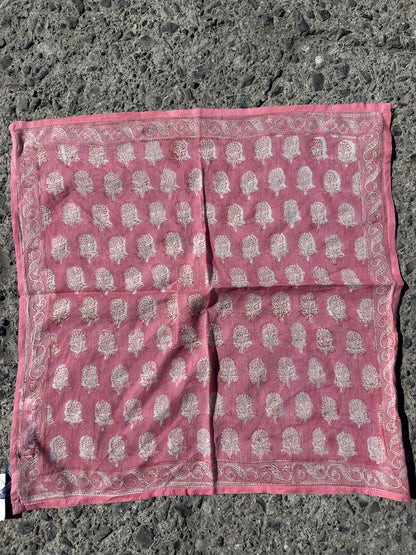 Arles lite skjerf rosy