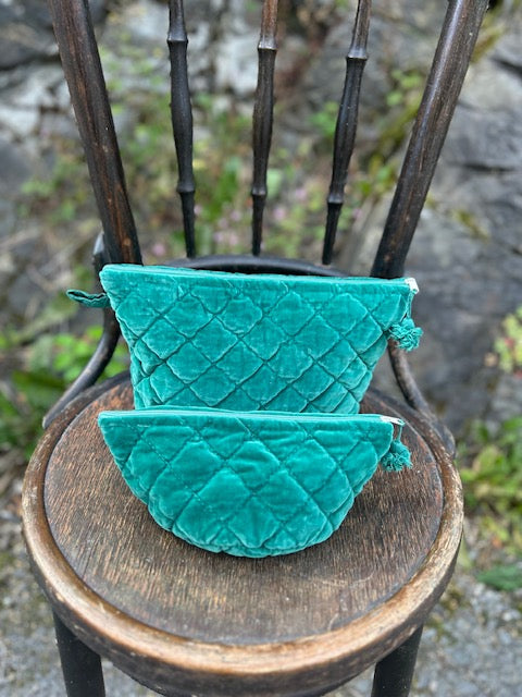 Sminkepung velur 15xH10 cm Bright green