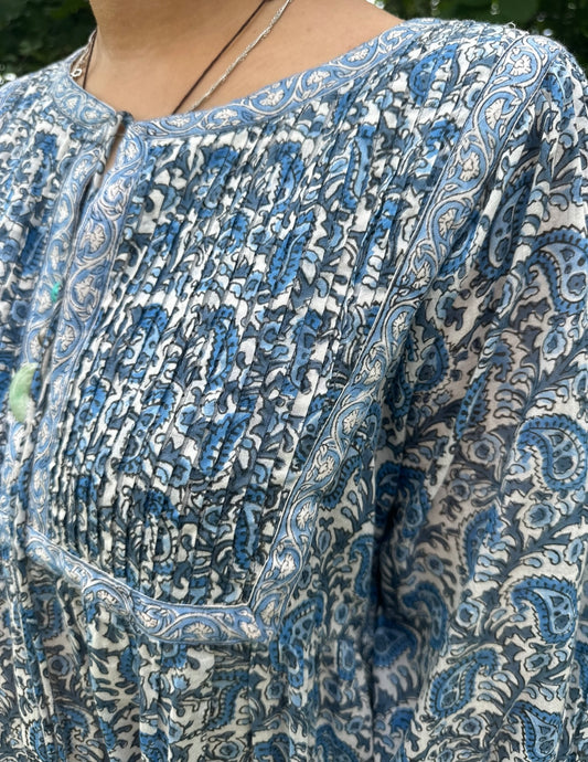 Tone smekkekjole paisley blue