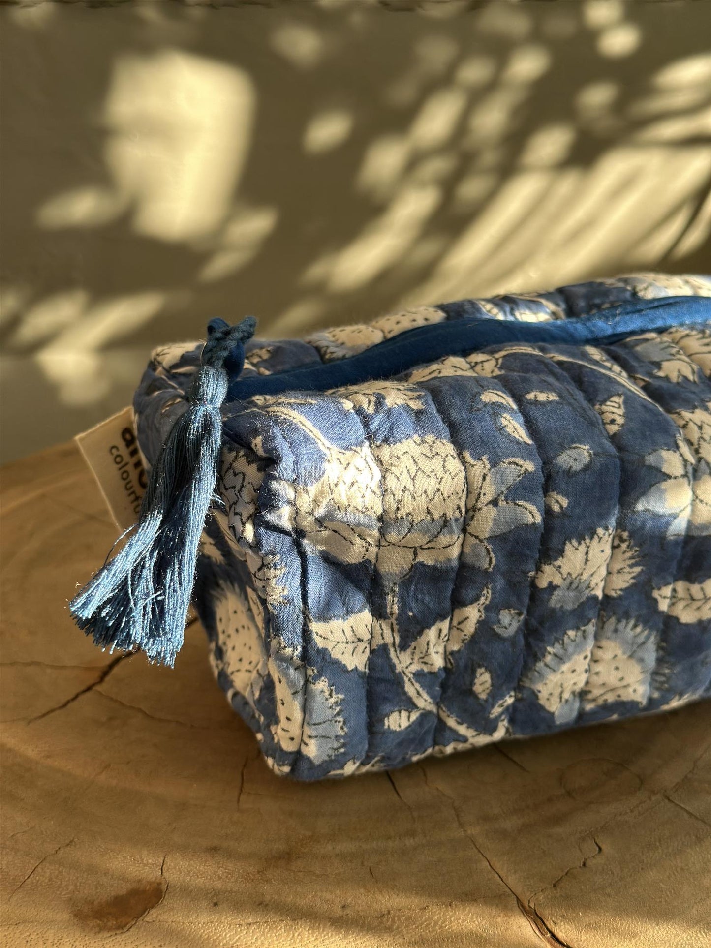 Sminkepung blokktrykket flower delft blue