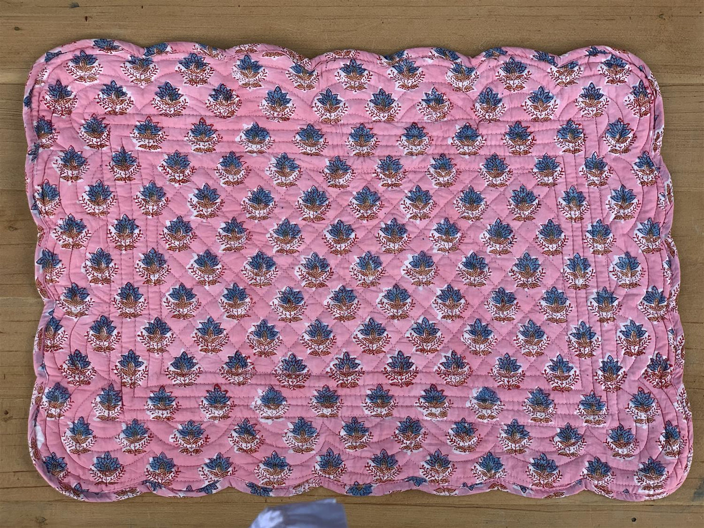Spisebrikke avlang blokktrykket pink