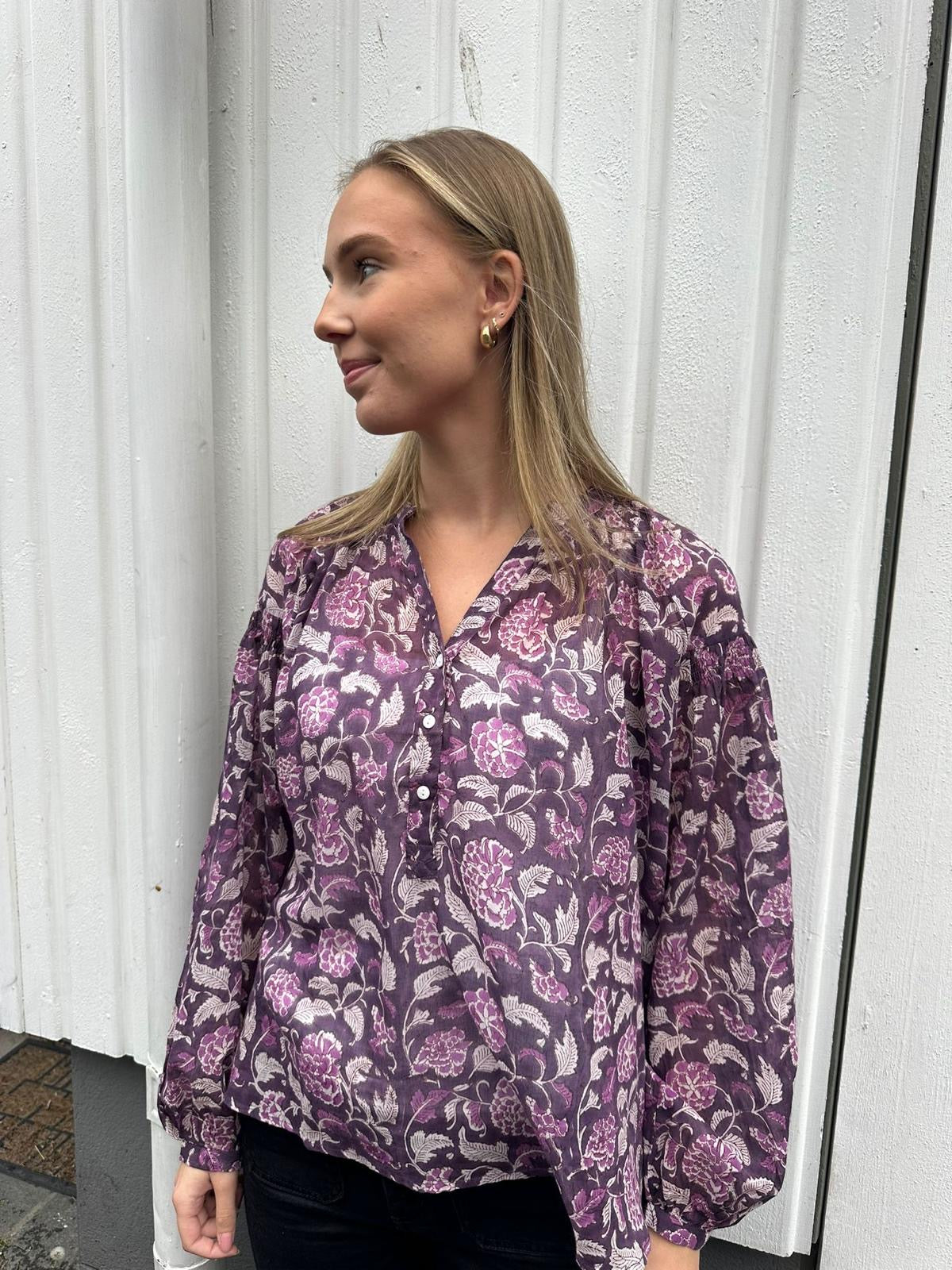 Caroline bluse lilla