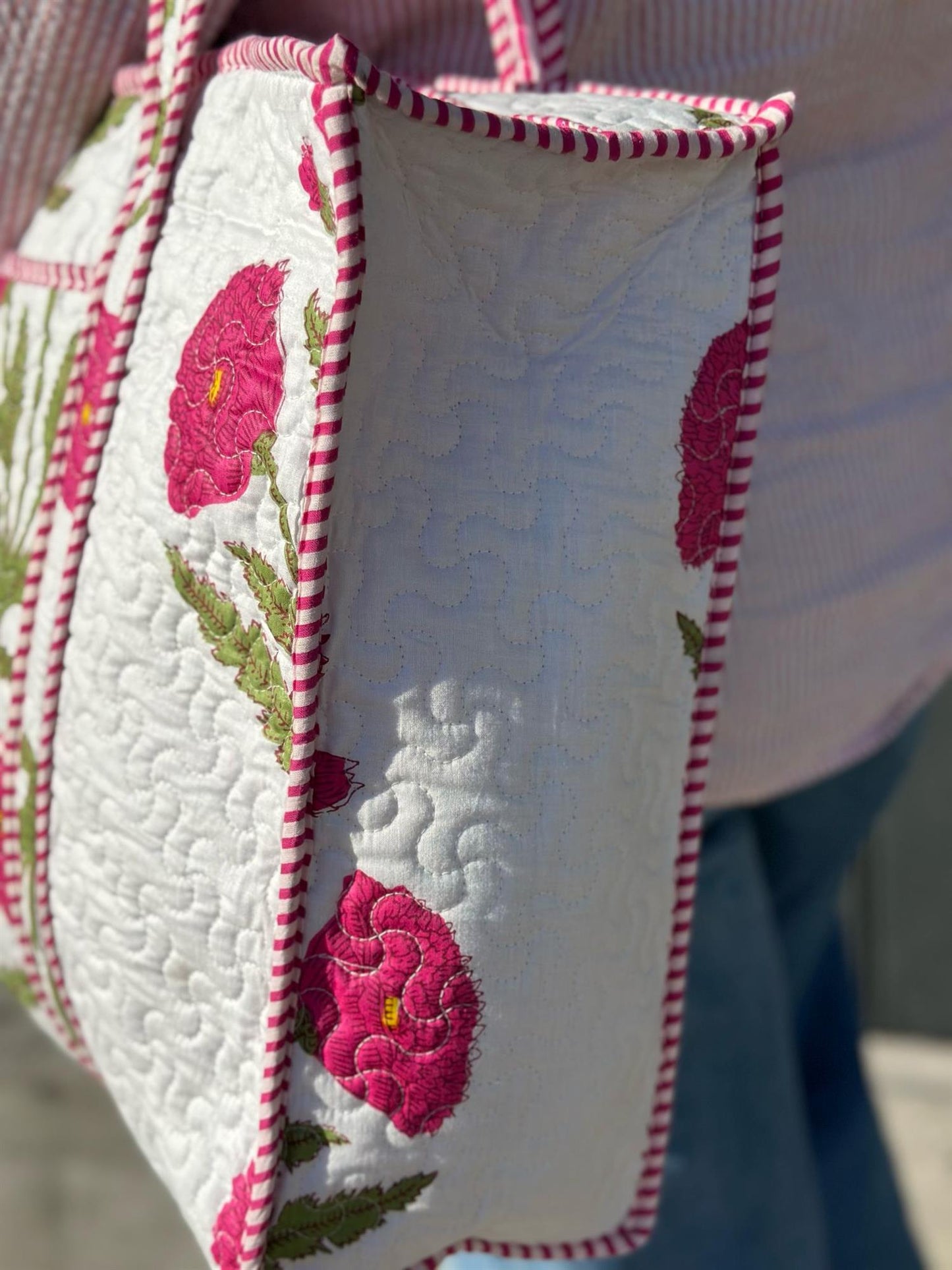 Vattert bag hvit/pink