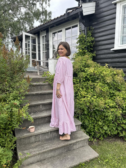 Line lang smekkekjole pink stripe