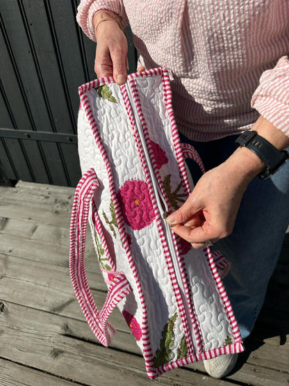 Vattert bag hvit/pink