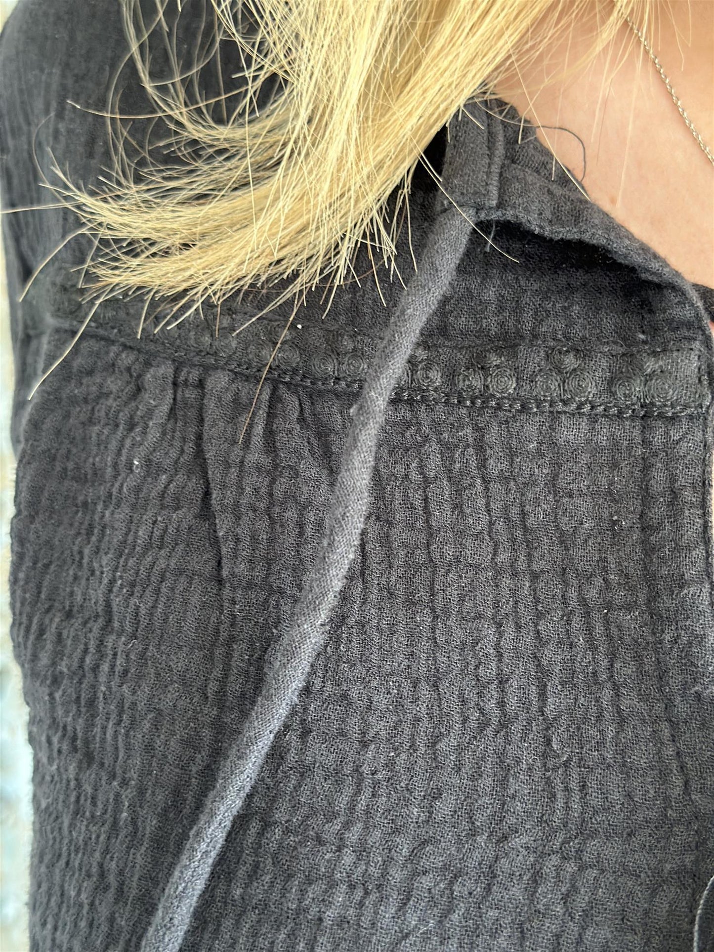 Bahamas bluse 100% bomullskrepp sort
