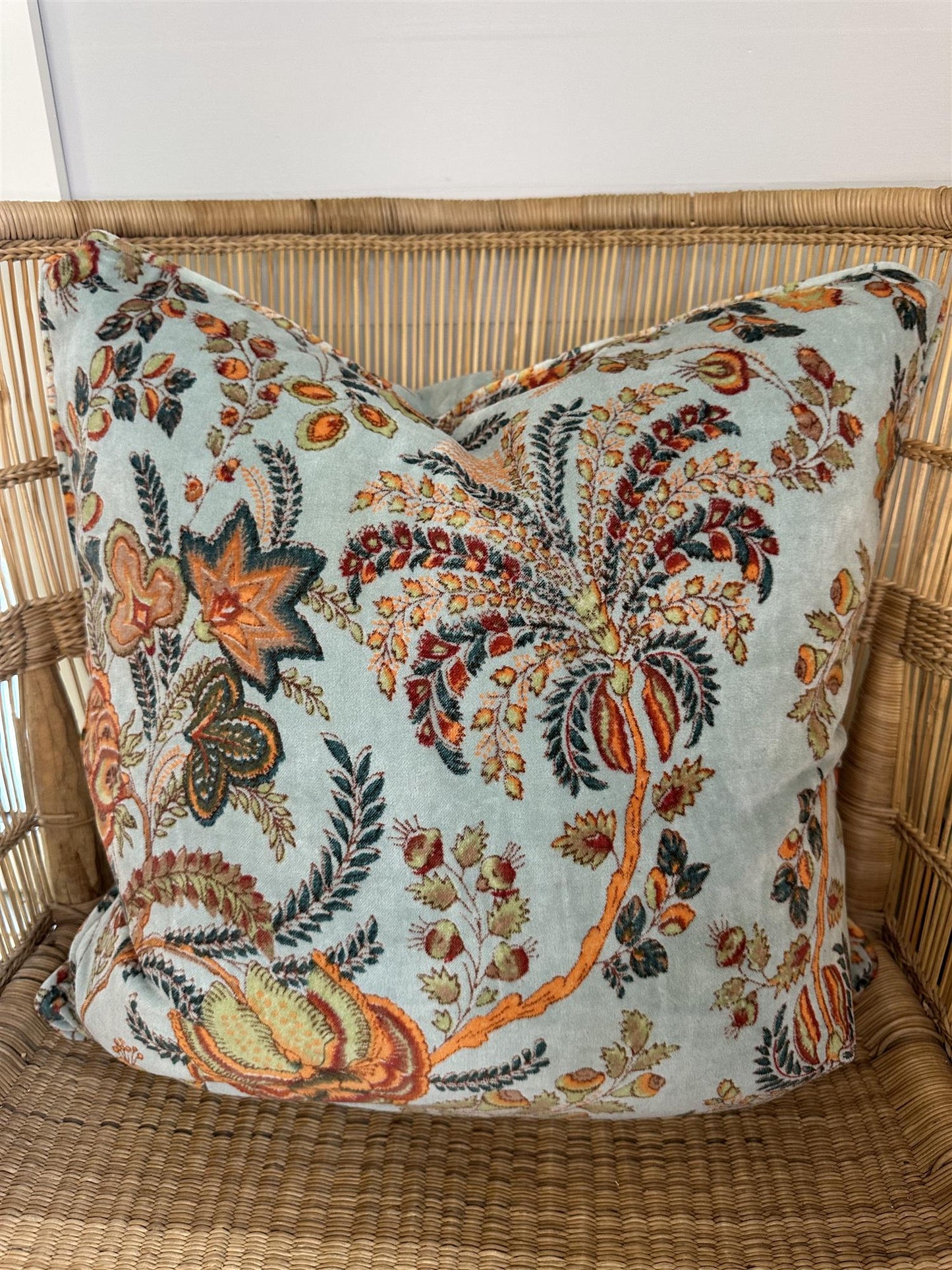 Putetrekk 50 x 50 cm velur blomster light blue