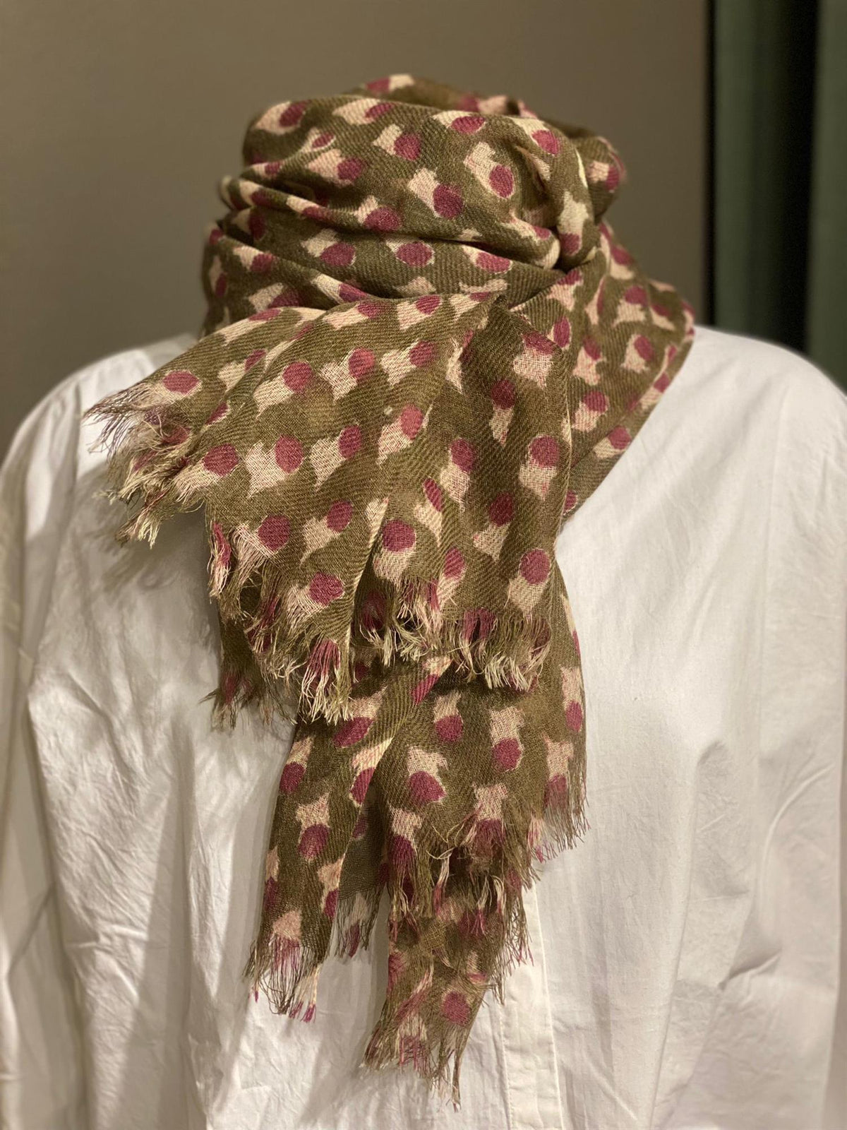 Skjerf blokkprint oliven & pink