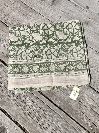 Duk 100% lin blokktrykket mønster 150x250 cm natur & grønn