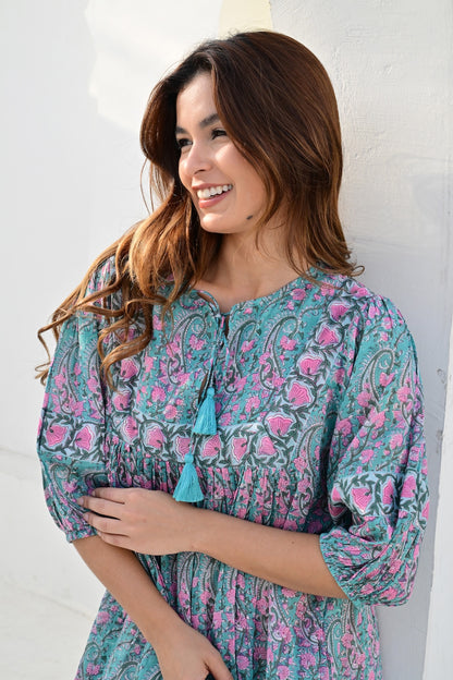 Toulouse smekkekjole aqua/pink