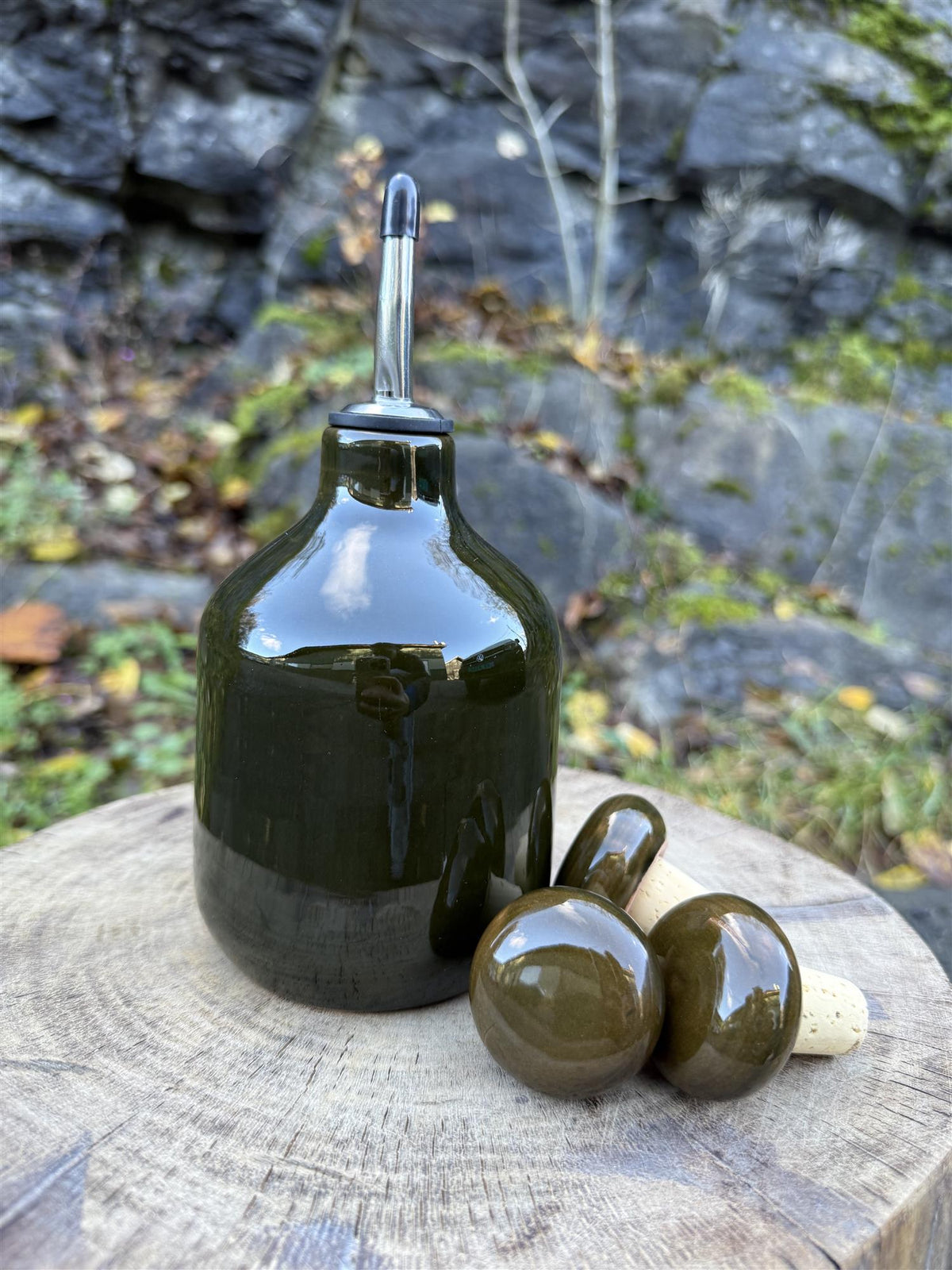 Oljeflaske med helletut H 18 cm grønn