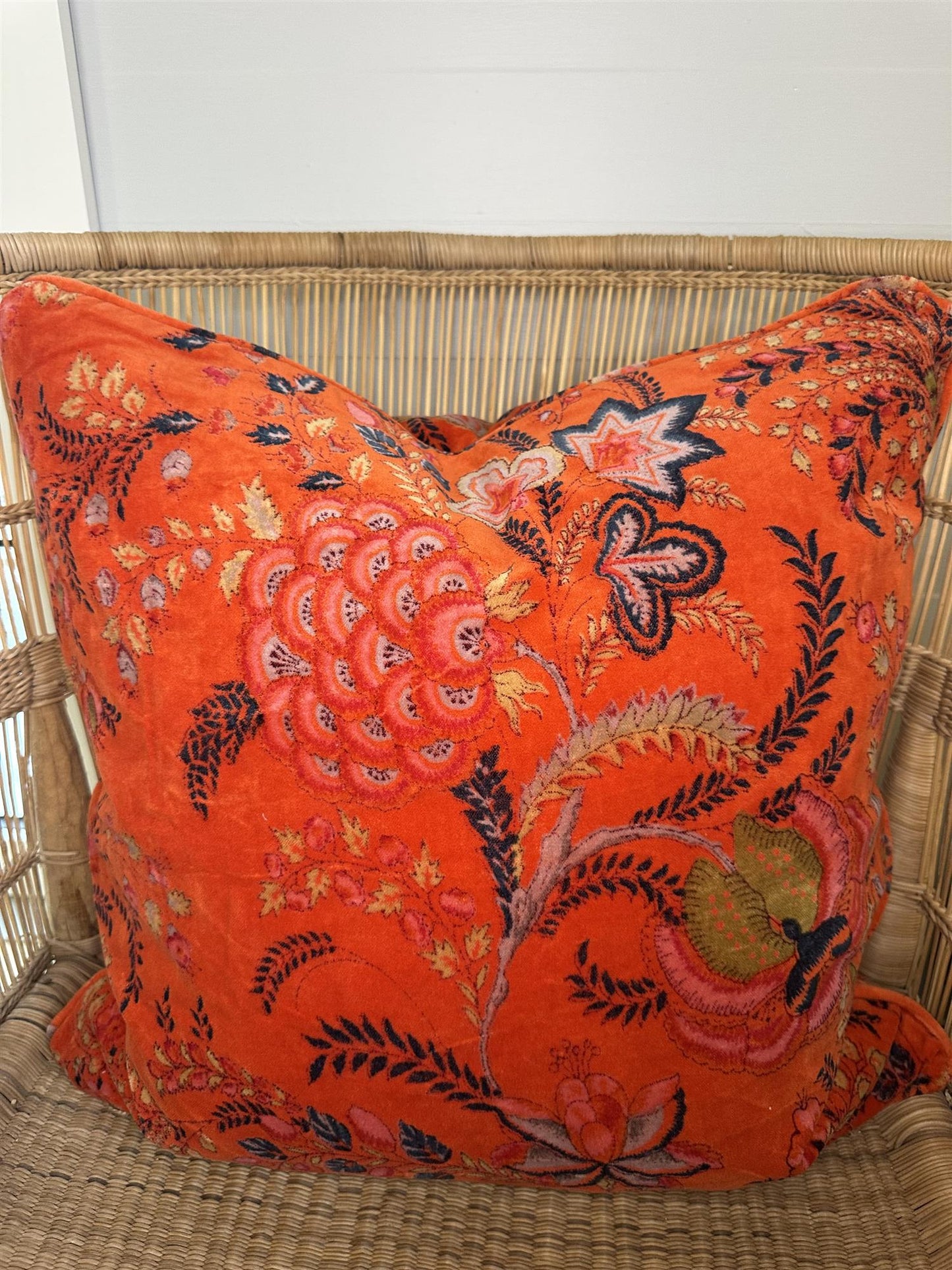 Putetrekk 50 x 50 cm velur blomster orange