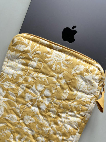 Ipad cover mustard blokkprint
