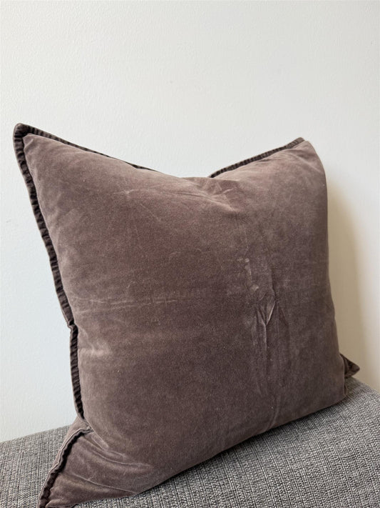 Putetrekk velur 50x50 cm Dark chocolate