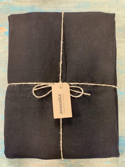 Linduk 140 x 350 cm black