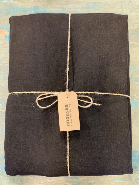 Linduk 140 x 350 cm black